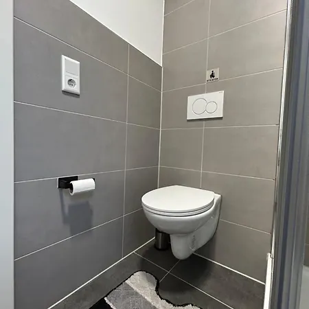 شقة Moderne Service / *