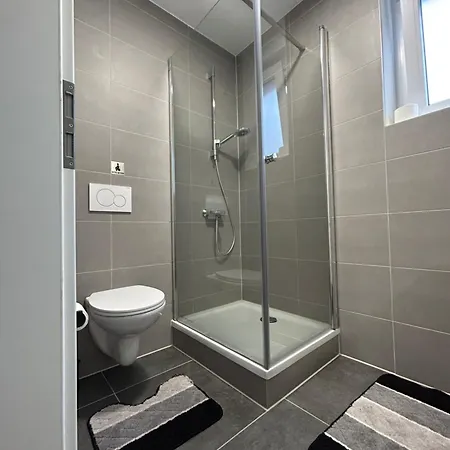 Moderne Service / ركلنغهاوزن