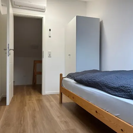 Moderne Service / شقة